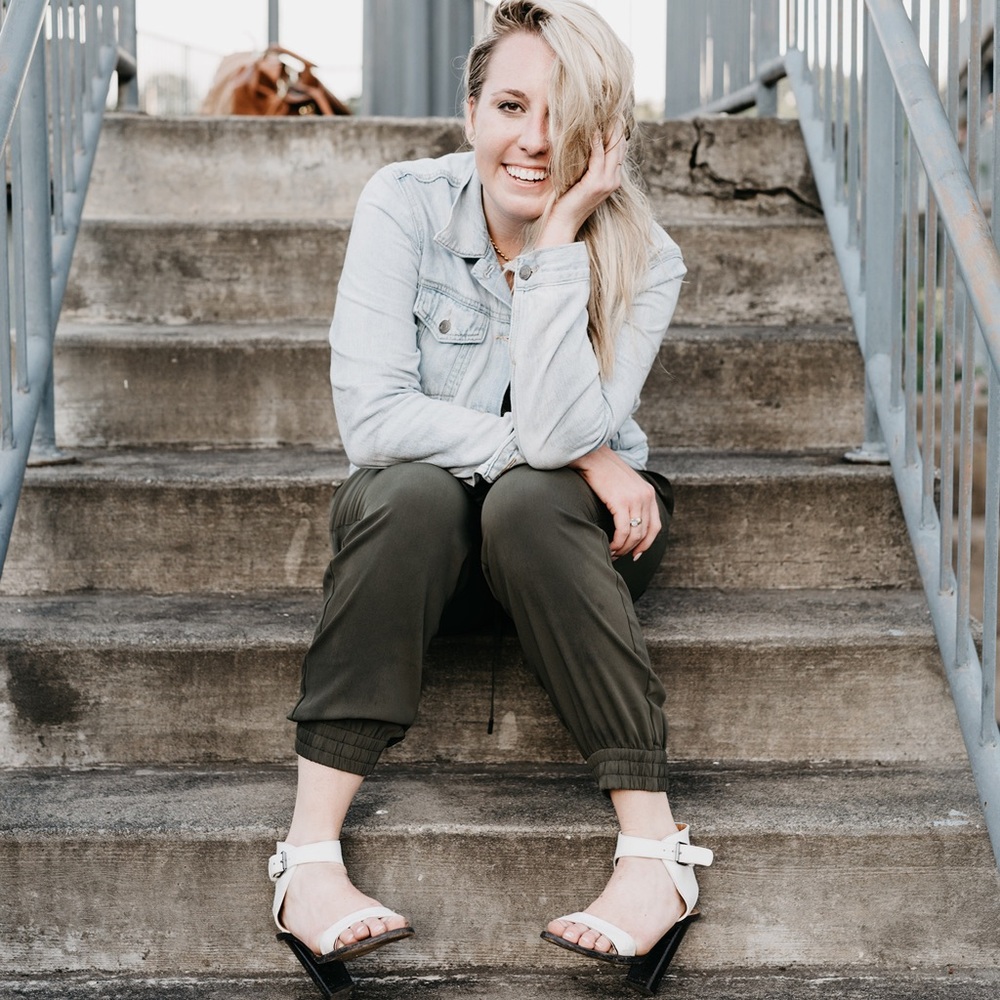 Meet your Posher, Hannah